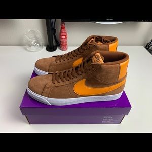 Nike SB Zoom Blazer Mid Pecan Light Curry